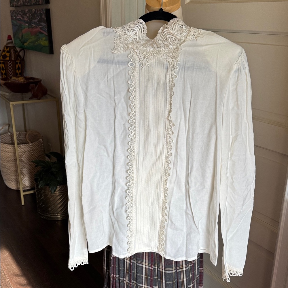 NWT Scott McClintock Deadstock  Lace Trim Blouse